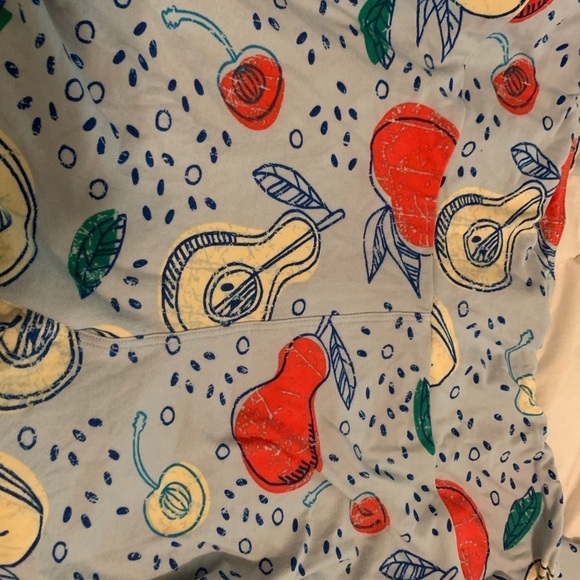 LuLa Roe Tall and Curvy Fruit Leggings - Picture 1 of 3